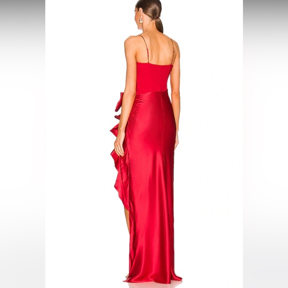 New Cinq a Sept Drina Gown in Pimento Red - Picture 4 of 8